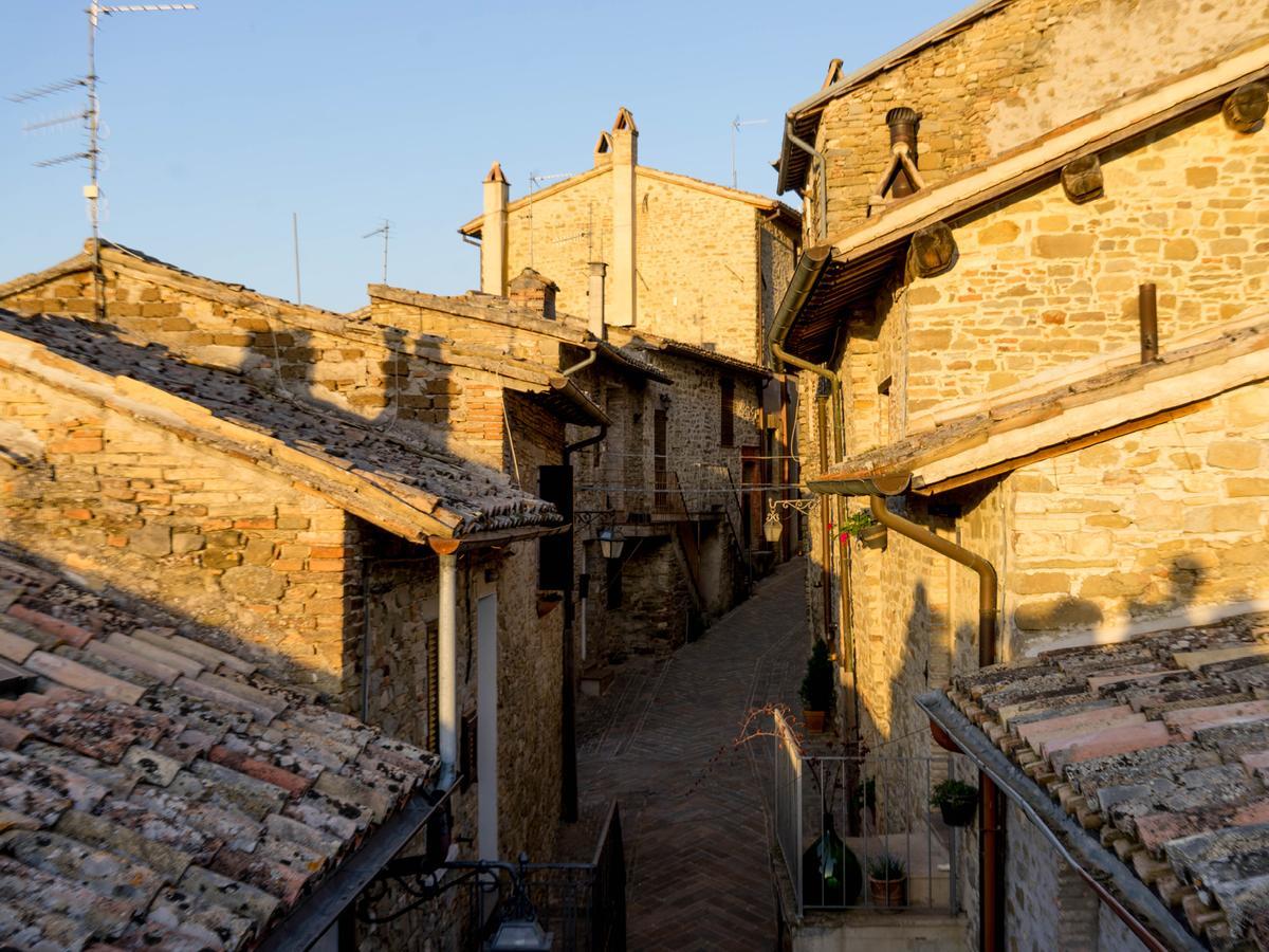 Ostello Bello Assisi ベヴァーニャ エクステリア 写真